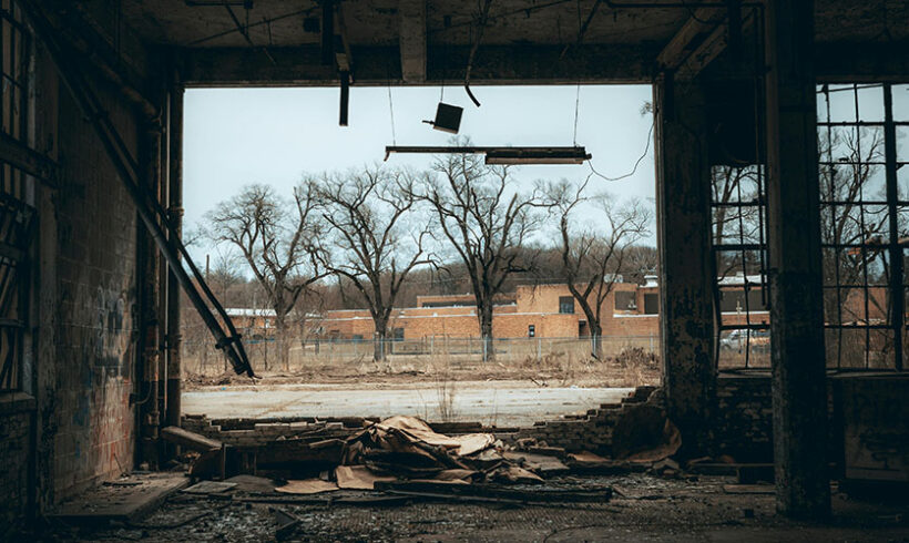 Vente et dépollution du terrain : gare à la rédaction des clauses contractuelles ! (Cass. 3ème civ., 29 février 2012 : Juris-Data n°2012-003056)