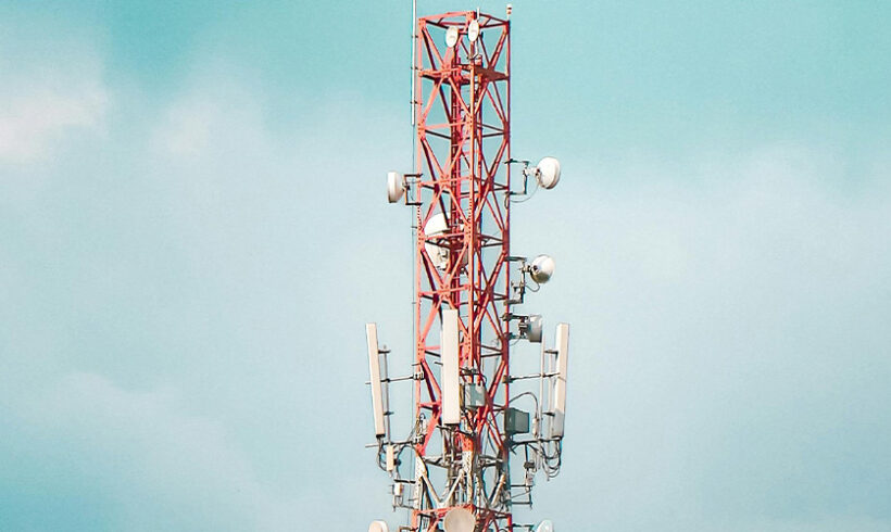 Antennes relais : une compétence judiciaire résiduelle Antennes relais : une compétence judiciaire résiduelle