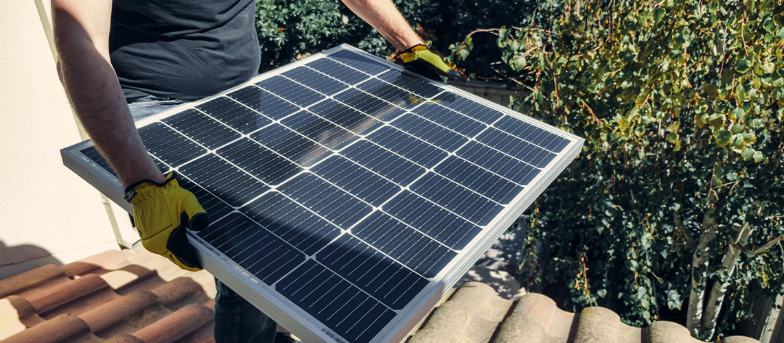 installation panneau solaire toit