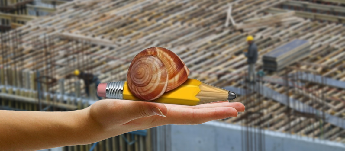 construction crayon escargot