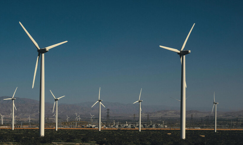 Eolien : un élu participant à une délibération approuvant un périmètre ZDE n&rsquo;est pas forcément coupable de prise illégale d&rsquo;intérêt (TGI Laval, 18 juin 2015)