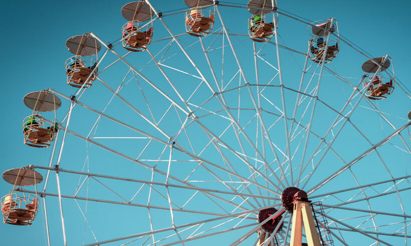 Mise en concurrence sur le domaine public et fêtes foraines : la roue tourne !